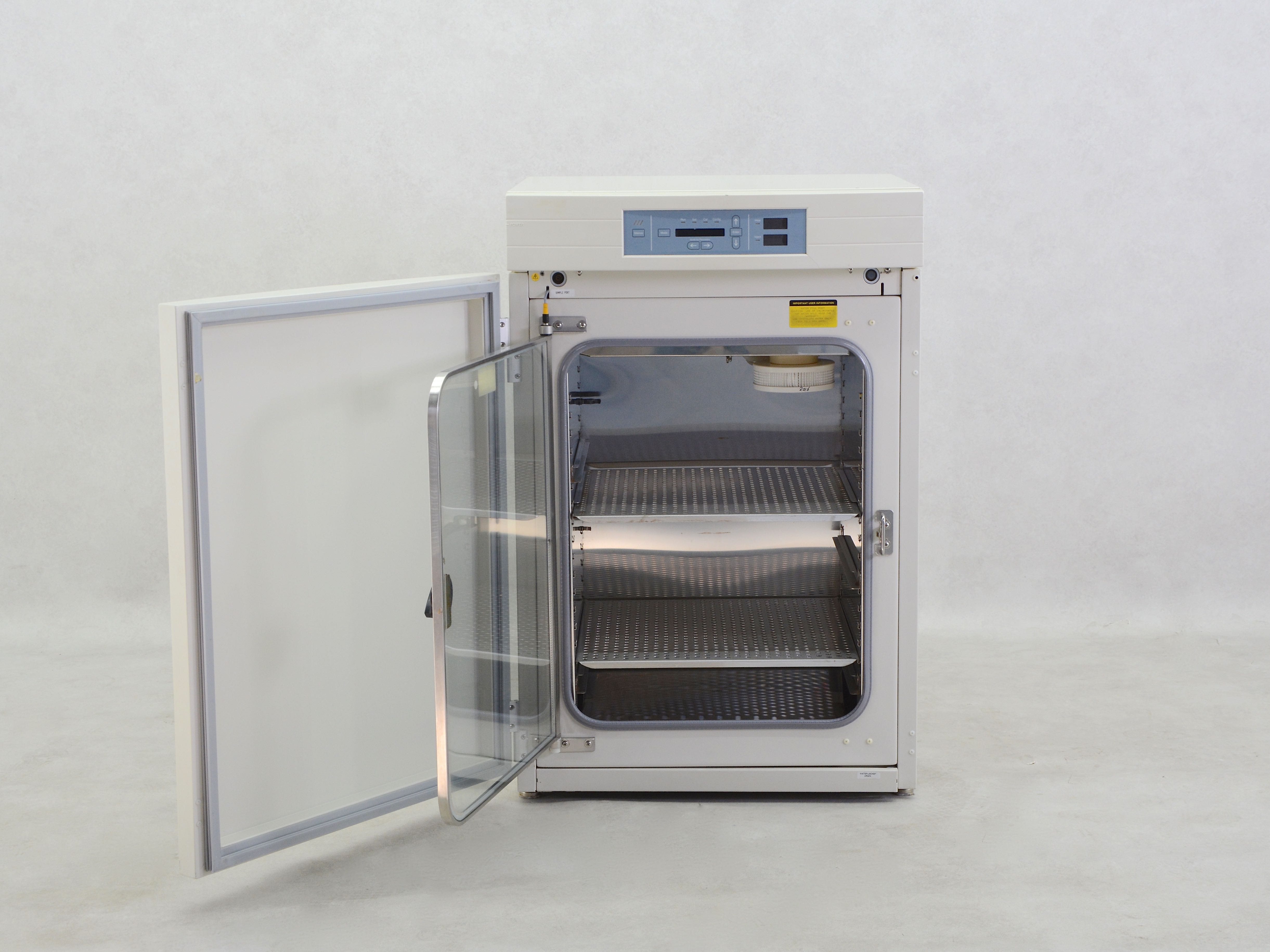 Incubateur à CO2 Thermo Forma 3111 Gemini BV