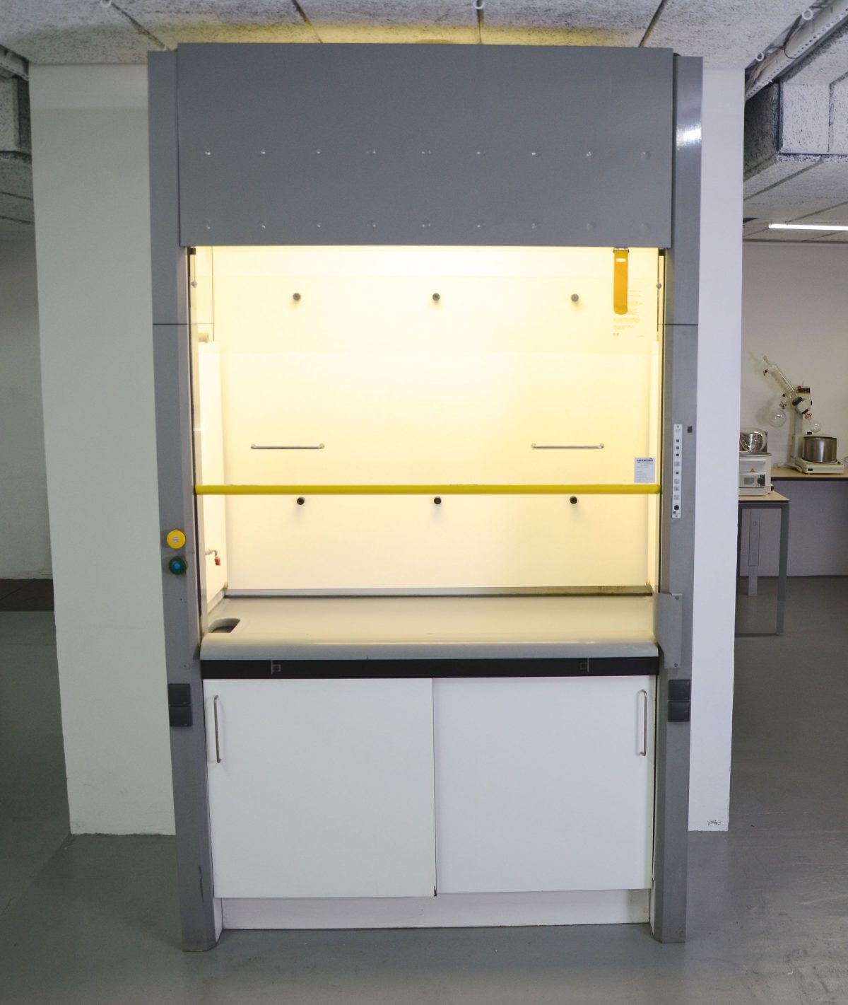 Hotte laboratoire destruction S+B Gemini BV