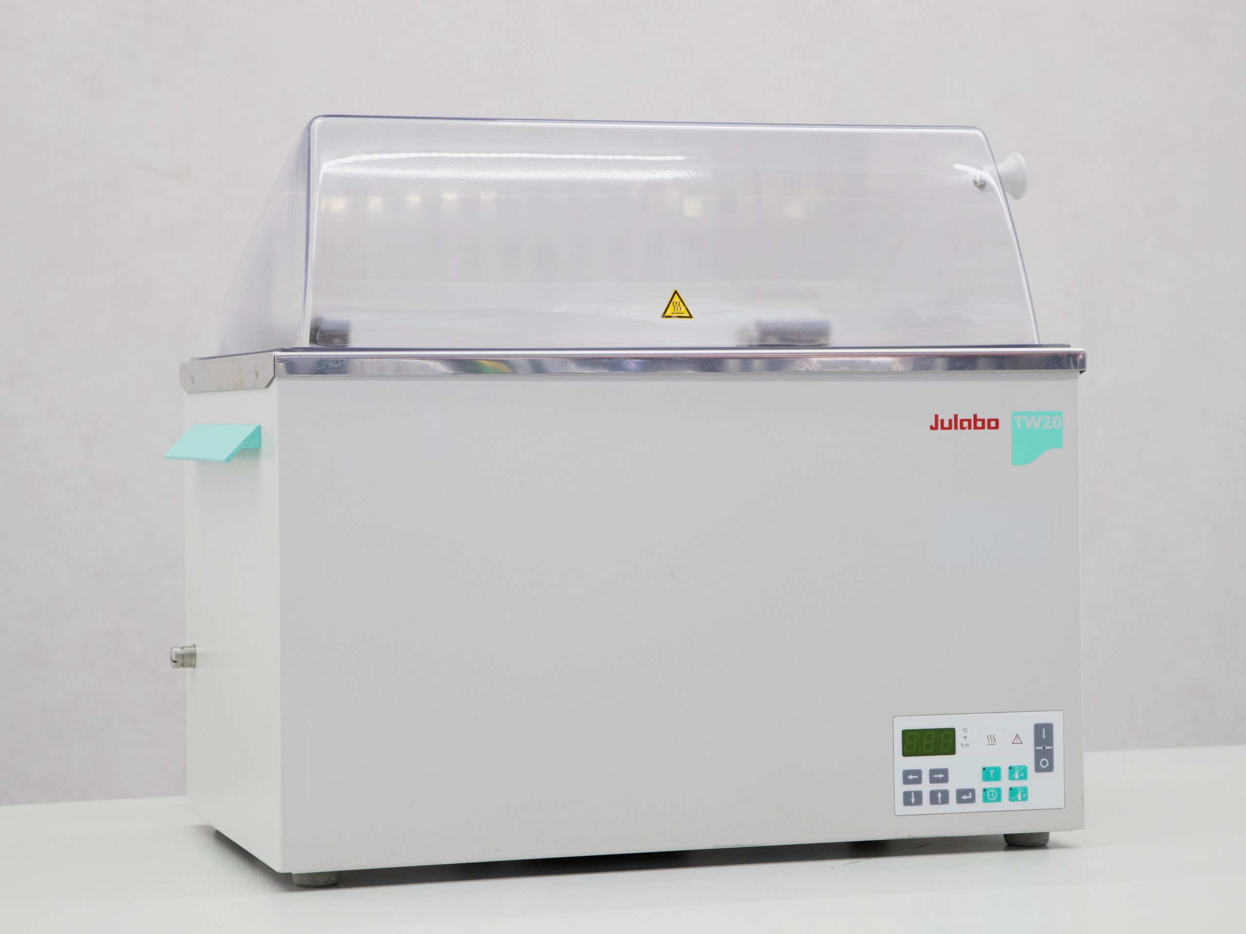 5811 Julabo TW20 Waterbad 01